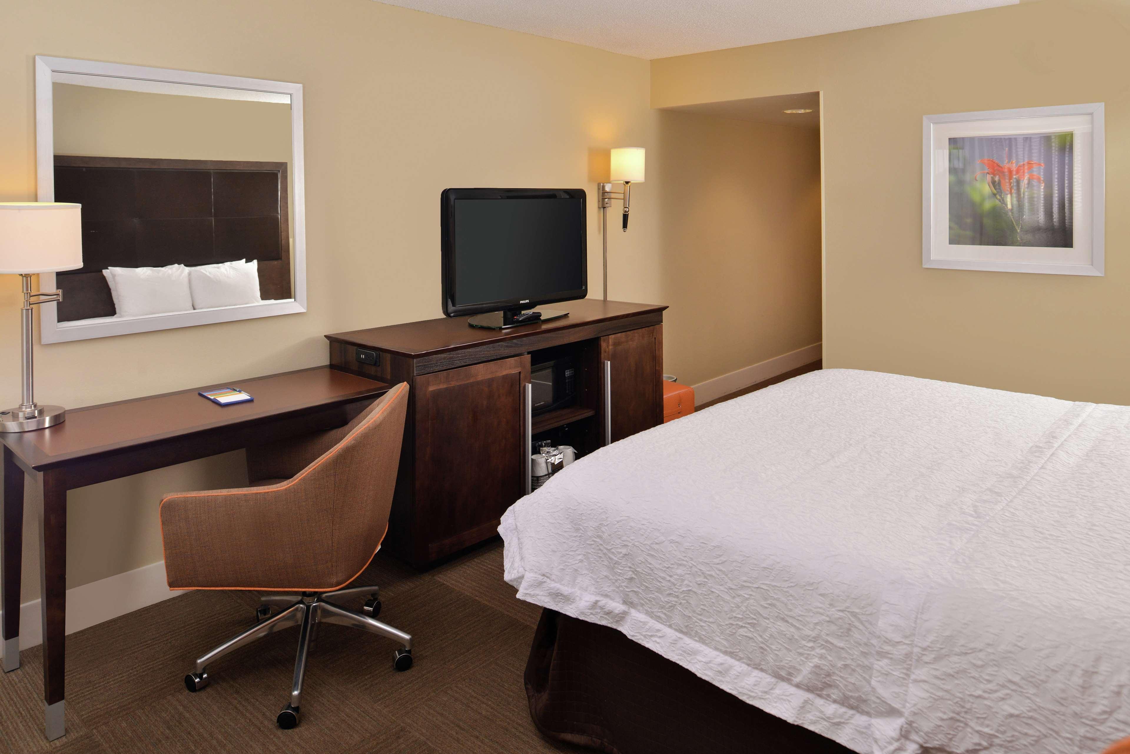 Hampton Inn South Hill Exterior photo