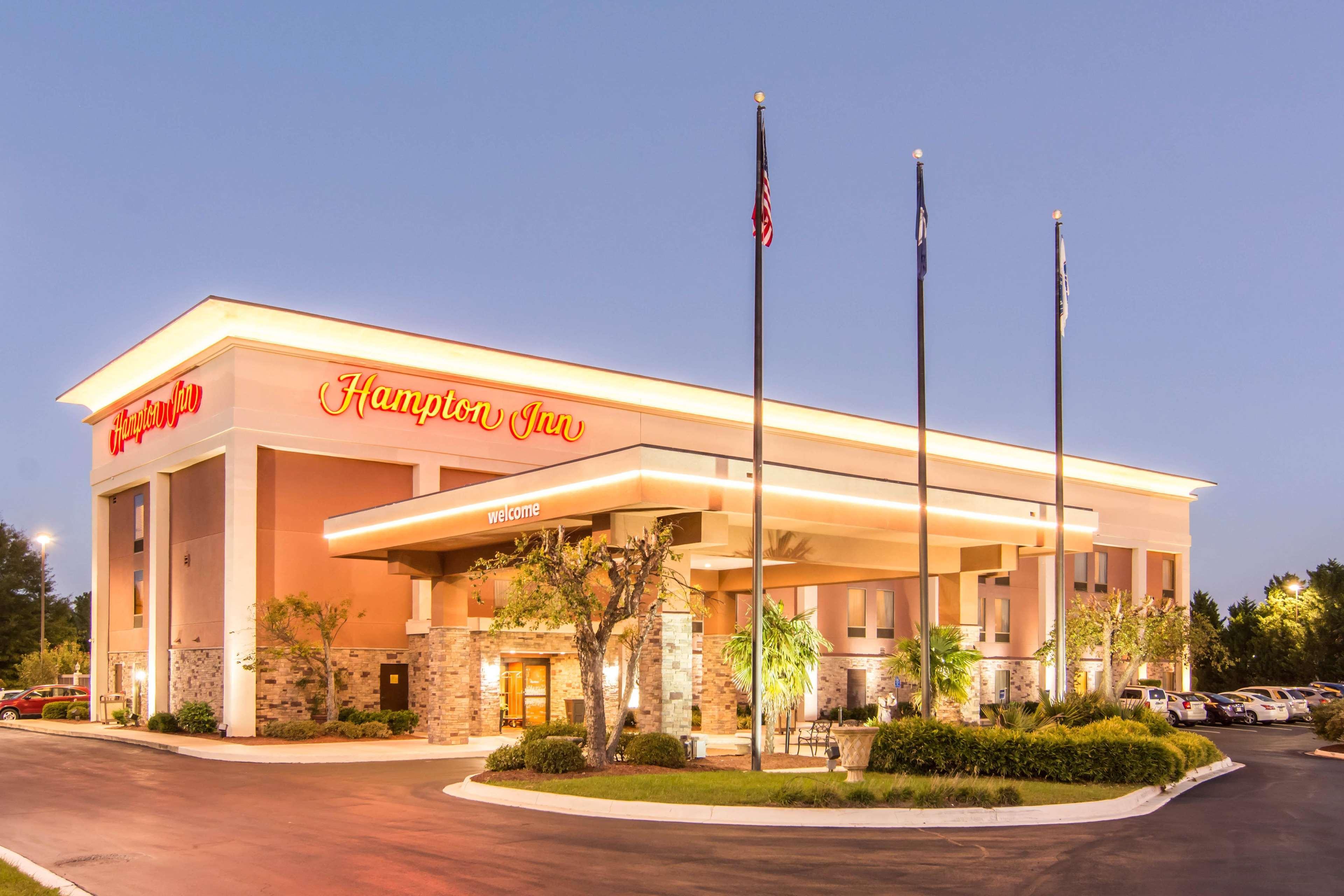 Hampton Inn South Hill Exterior photo